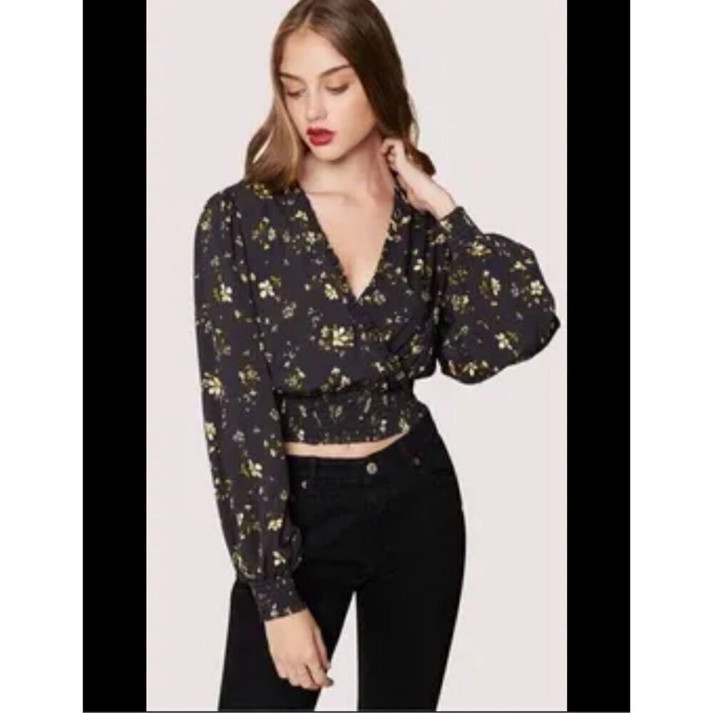 NWT Lost + Wander Champagne Daisy Floral Long Sleeve Crop Black Smocked Top 3X